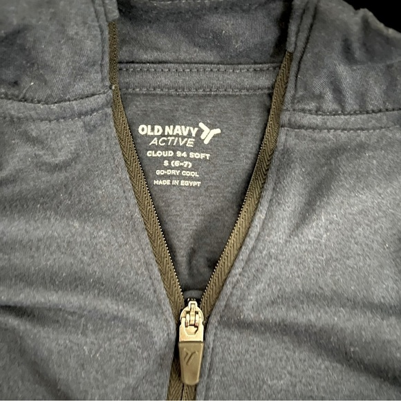 Old Navy Active Boys Cloud 94 Soft Navy Thumbholes Long Sleeve S(6-7) Go Dry EUC - Picture 2 of 6